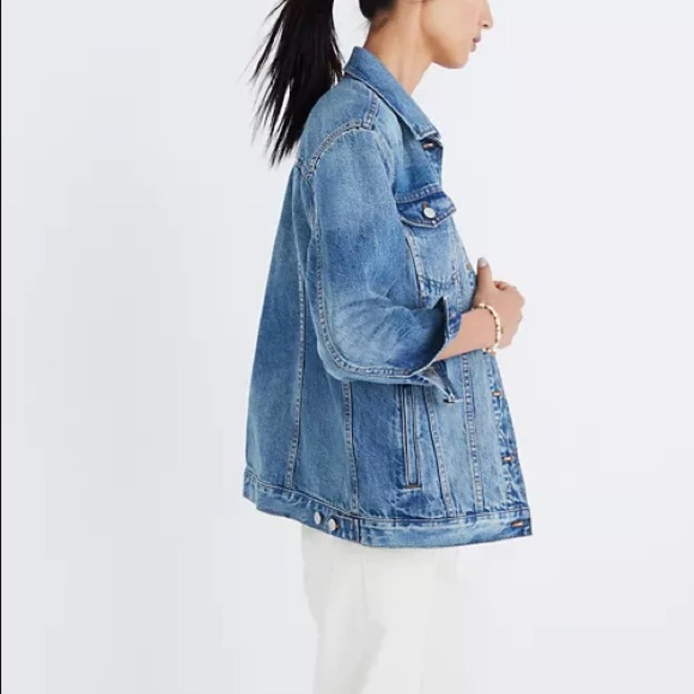 Madewell Oversized Medium Blue Denim Jacket